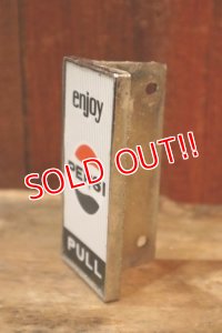 dp-250205-111 PEPSI 1960's-1970's Door Handle