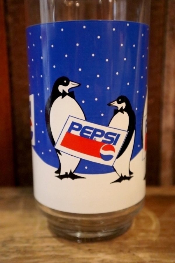 画像3: gs-250205-49 PEPSI 1990's HOLIDAY GLASS "Penguin"