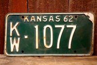 dp-250205-21 License Plate 1962 KANSAS "KW-1077"