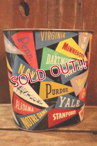 dp-250319-05 HARVELL 1950's-1960's College Pennant Trash Can