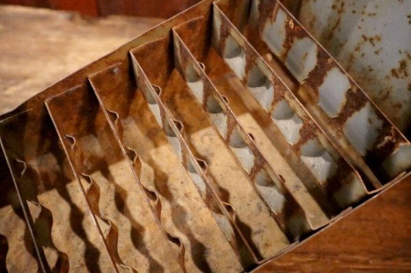 画像8: dp-250205-106 Unknown Vintage Tool Box