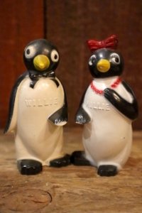 ct-250319-05 KOOL / Millie and Willie 1950's Salt & Pepper Shaker