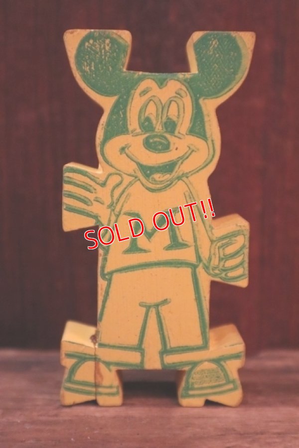 画像1: ct-250319-01 Mickey Mouse 1960's Stormbecker "ACROBATS" Wooden Figure (L)