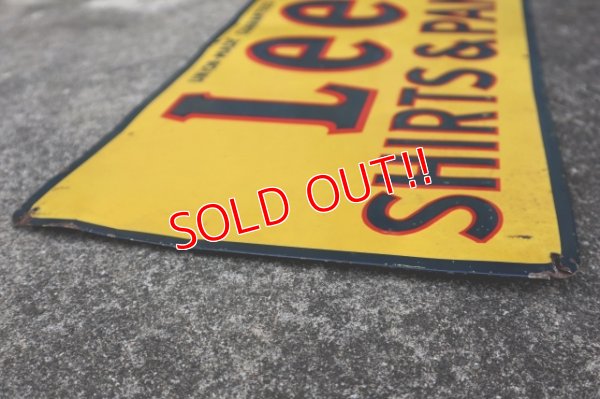 画像9: dp-250319-25 Lee 1940's-1950's SHIRT AND PANTS Advertising Metal Sign