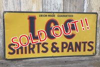 dp-250319-25 Lee 1940's-1950's SHIRT AND PANTS Advertising Metal Sign