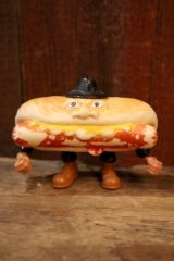 ct-250319-41 MATTEL 1988 FOOD FIGHTERS "MEAN WEENER" Action Figure 