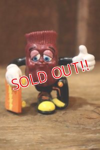 ct-250404-14 The California Raisins / 1991 PVC Figure "Buster"