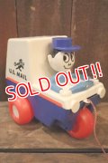 ct-250317-01 MR. ZIP / KUSAN'S 1960's Action Pull Toy