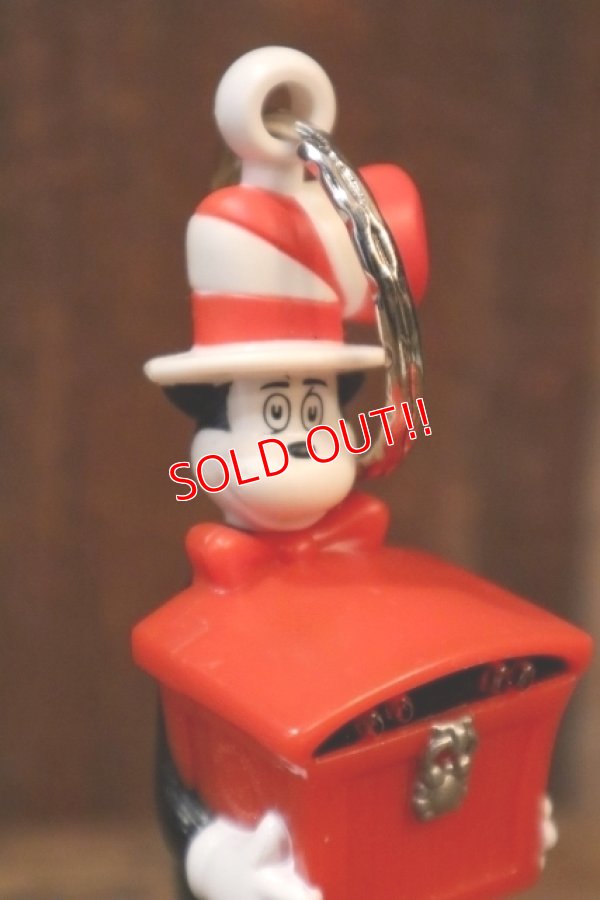 画像2: ct-250205-01 The Cat in the Hat / BURGER KING 2003 KID'S CLUB TOY Key Chain