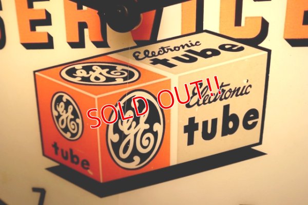 画像3: dp-250404-08 GENERAL ELECTRIC 1950's TV - RADIO SERVIVE Lighted Sign Clock