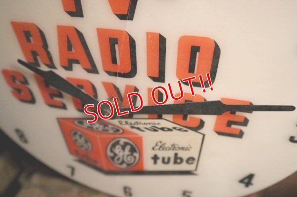 画像8: dp-250404-08 GENERAL ELECTRIC 1950's TV - RADIO SERVIVE Lighted Sign Clock