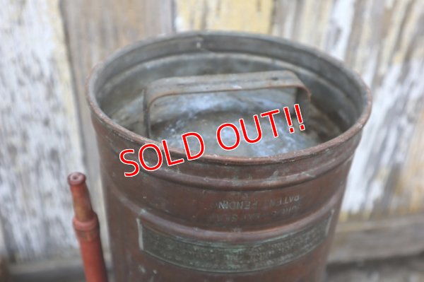 画像14: dp-250401-12 GENERAL QUICK AID 1940's-1950's Metal Fire Extinguisher