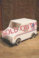 dp-250319-27 U.S. MAIL TRUCK 1990's STAMP DISPENSER