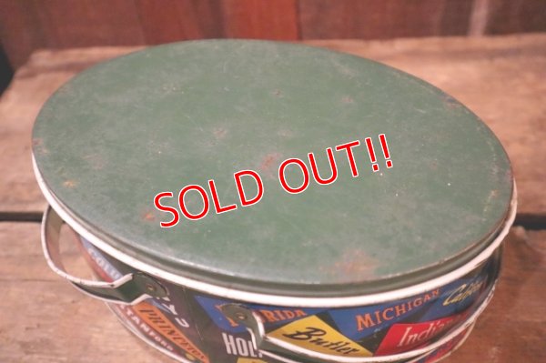画像5: dp-250404-01 THE OHIO ART CO. 1950's-1960's COLLEGE PENNANTS TIN BOX