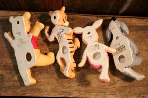 画像9: ct-250319-34 Winnie the Pooh, Tigger, Piglet and Eeyore 1990's Ceramic Wall Hook