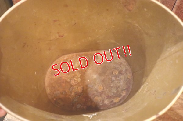 画像10: dp-250404-02 Decoware 1950's-1960's COLLEGE PENNANTS TIN BOX