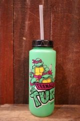ct-250404-25 TEENAGE MUTANT NINJA TURTLES (TMNT) / 1990 Plastic Bottle