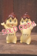 ct-250405-07 Tasty Freeze 1960's tee & eff  Salt & Pepper Shaker