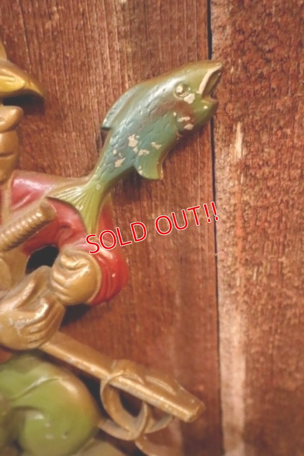 画像3: dp-250404-42 SEXTON 1970 FISHARMAN WALL ART