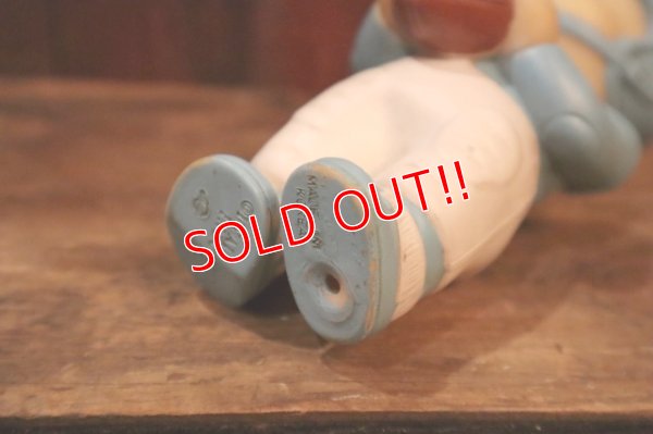 画像7: ct-250205-30 IWAI INDUSTRIAL 1971 FOOTBALL PLAYER SQUEAKY DOLL