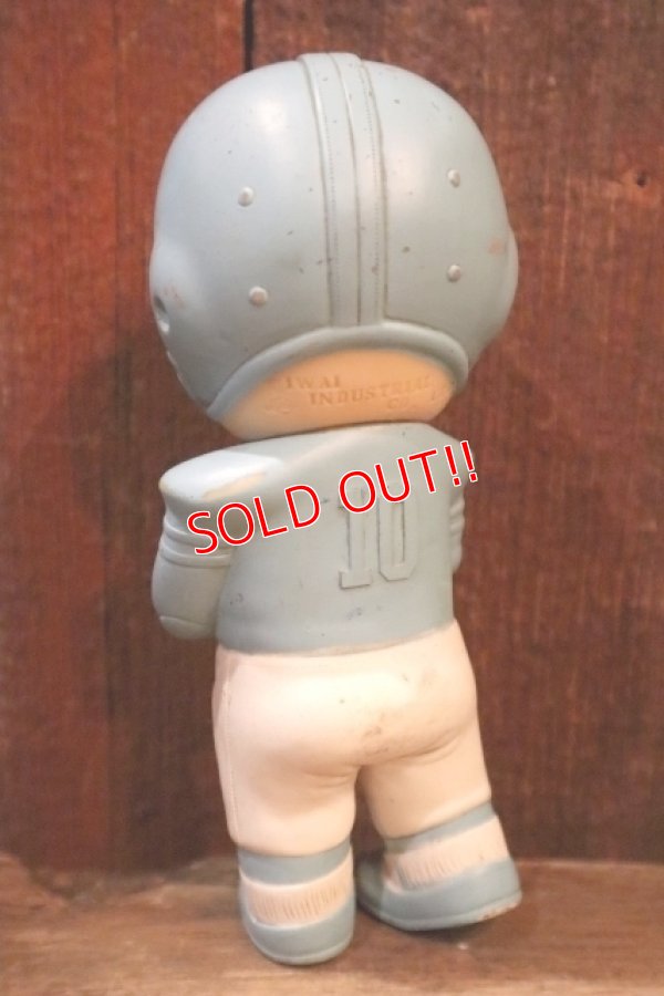 画像5: ct-250205-30 IWAI INDUSTRIAL 1971 FOOTBALL PLAYER SQUEAKY DOLL
