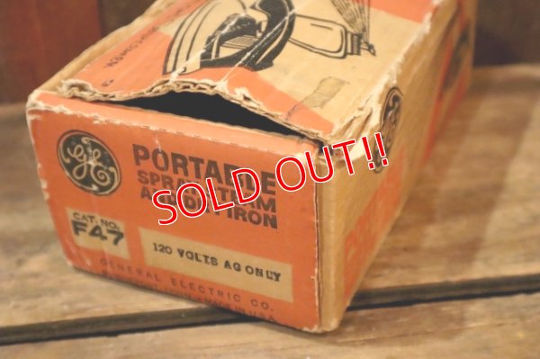 画像10: dp-250320-25 GENERAL ELECTRIC 1960's PORTABLE SPRAY SYSTEM AND DRY IRON