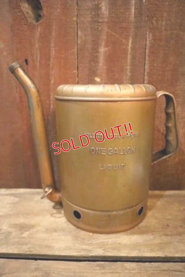 画像1: dp-250531-14 SWING SPOUT 1940's ONE GALLON OILER