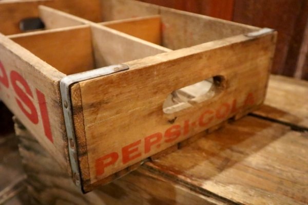 画像10: dp-250531-15 PEPSI / Vintage Wood Box