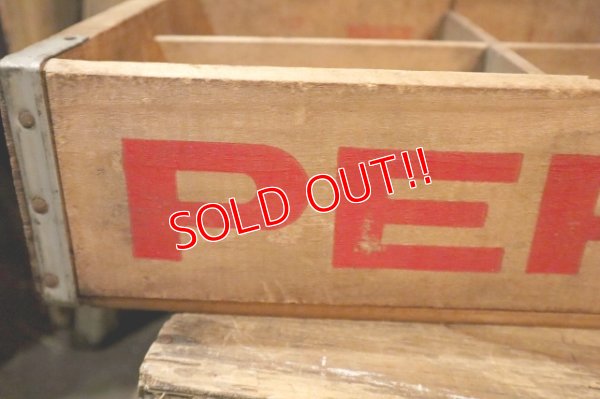 画像2: dp-250531-15 PEPSI / Vintage Wood Box
