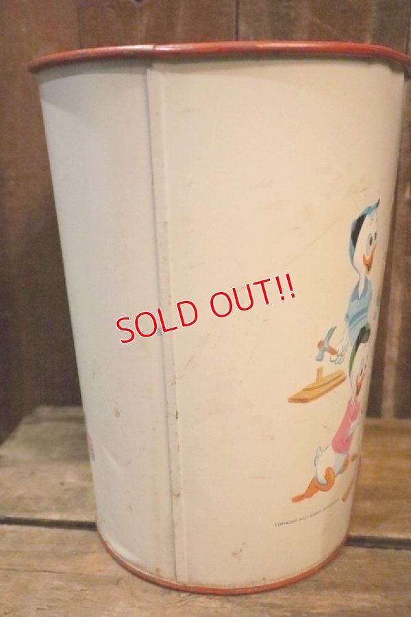 画像8: ct-250319-51 Walt Disney's / 1960's-1970's Trash Can