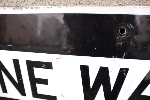 画像5: dp-250531-12 Road Sign "ONE WAY⇒"