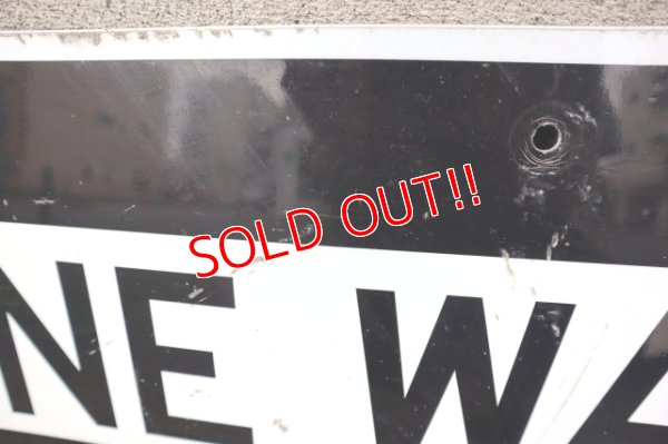 画像5: dp-250531-12 Road Sign "ONE WAY⇒"