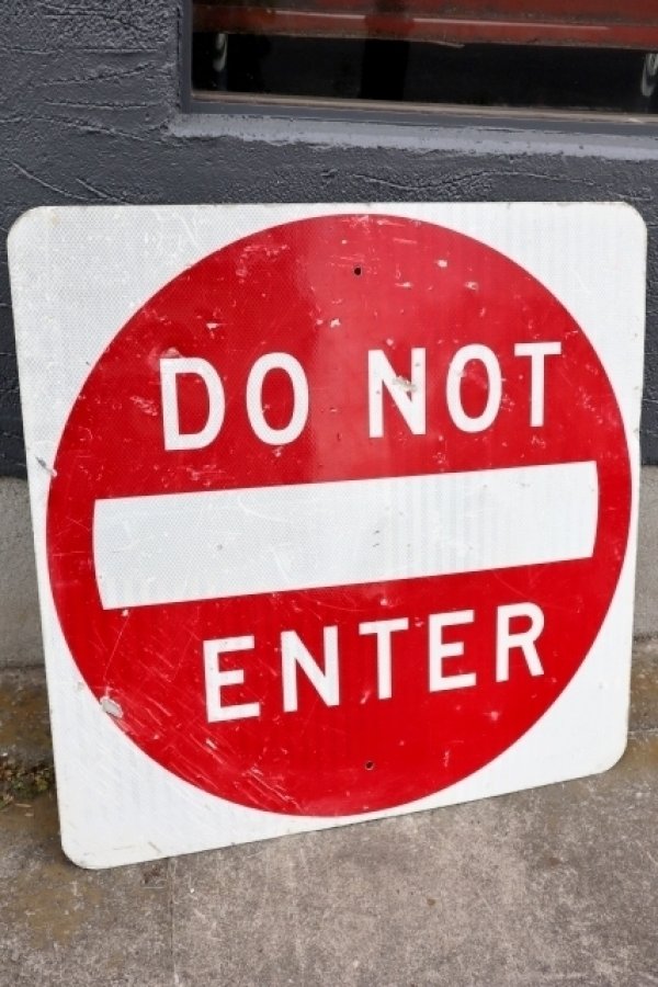 画像1: dp-230901-109 Road Sign ""DO NOT ENTER""