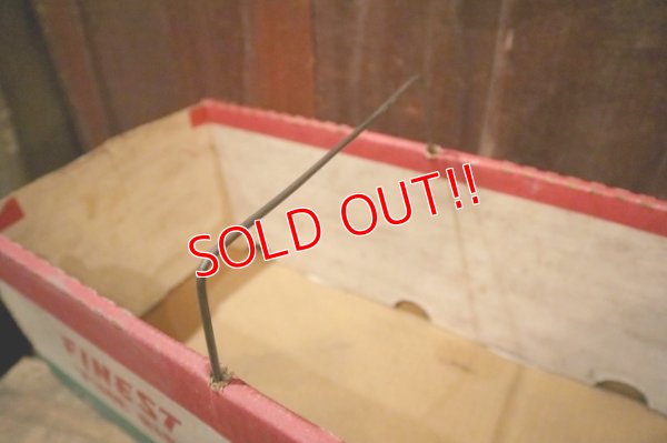 画像9: dp-250319-14 FINEST SELECTED VINE RIPEND TOMATOES / Vintage Cardboard Box