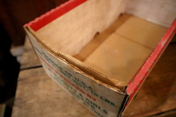 画像8: dp-250319-14 FINEST SELECTED VINE RIPEND TOMATOES / Vintage Cardboard Box