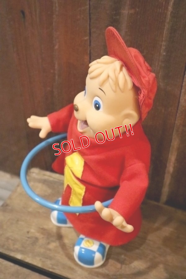 画像4: ct-250404-44 Alvin and the Chipmunks / 2004 Hula Hula Singing Alvin Doll