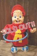 ct-250404-44 Alvin and the Chipmunks / 2004 Hula Hula Singing Alvin Doll