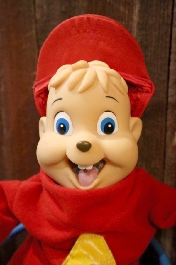 画像2: ct-250404-44 Alvin and the Chipmunks / 2004 Hula Hula Singing Alvin Doll