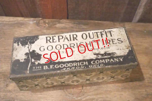 画像1: dp-250531-02 GOODRICH TIRES 1920's-1930's REPAIR OUTFIT TIN CASE