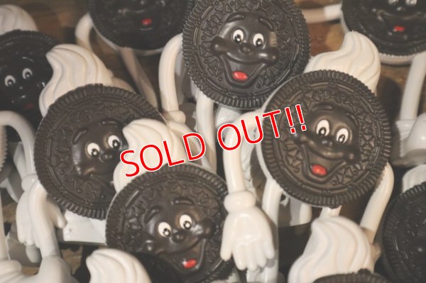画像8: ct-250618-04 Nabisco OREO 1990's Dairy Queen Novelty Bendable Figure