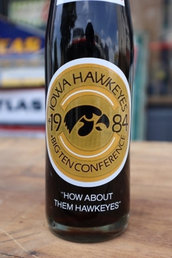 画像2: ck-013 University of Iowa / Iowa Hawkeyes 1984 Coca Cola Bottle