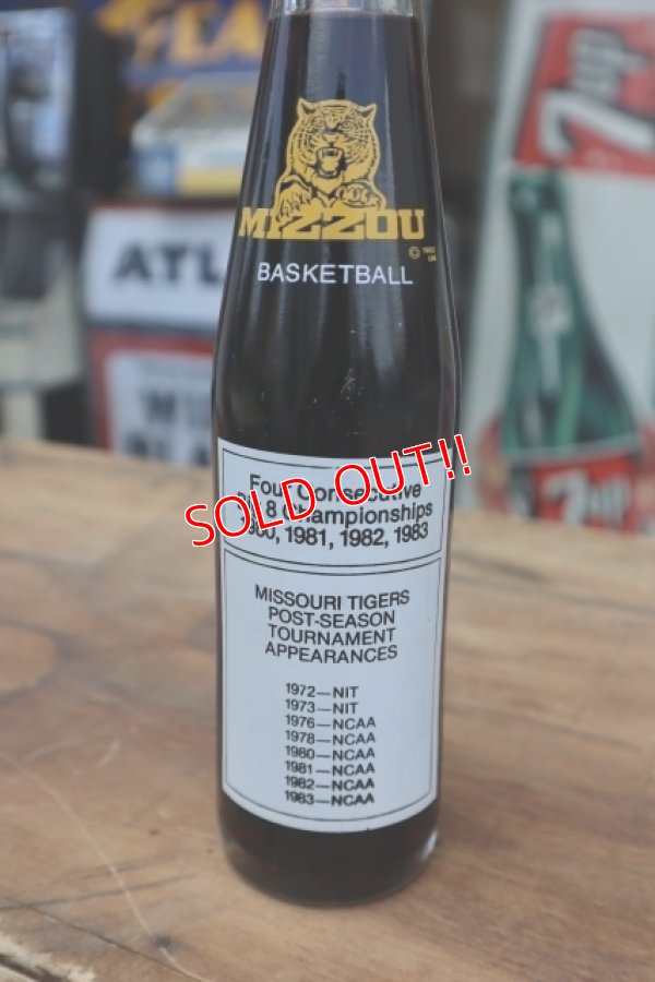 画像3: ck-006 University of Missouri / Missouri Tigers 1983 Big Eight Champion Coca Cola Bottle