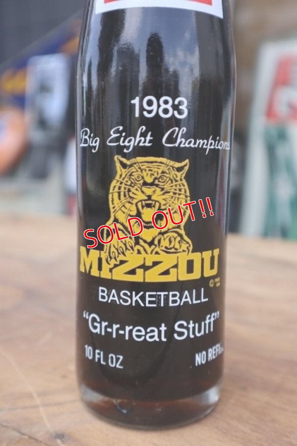 画像2: ck-006 University of Missouri / Missouri Tigers 1983 Big Eight Champion Coca Cola Bottle