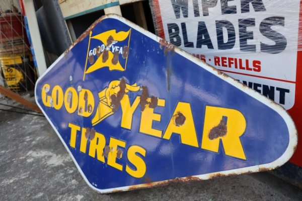 画像8: dp-250618-36 GOODYEAR TIRES / 1940's Diamond Shape Double Sided Porcelain Sign