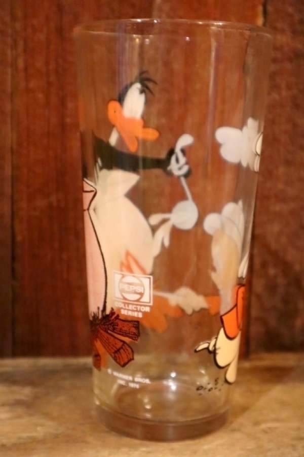 画像5: gt-250618-15 Daffy Duck & Porky Pig / PEPSI 1976 Collector Series Glass (C)