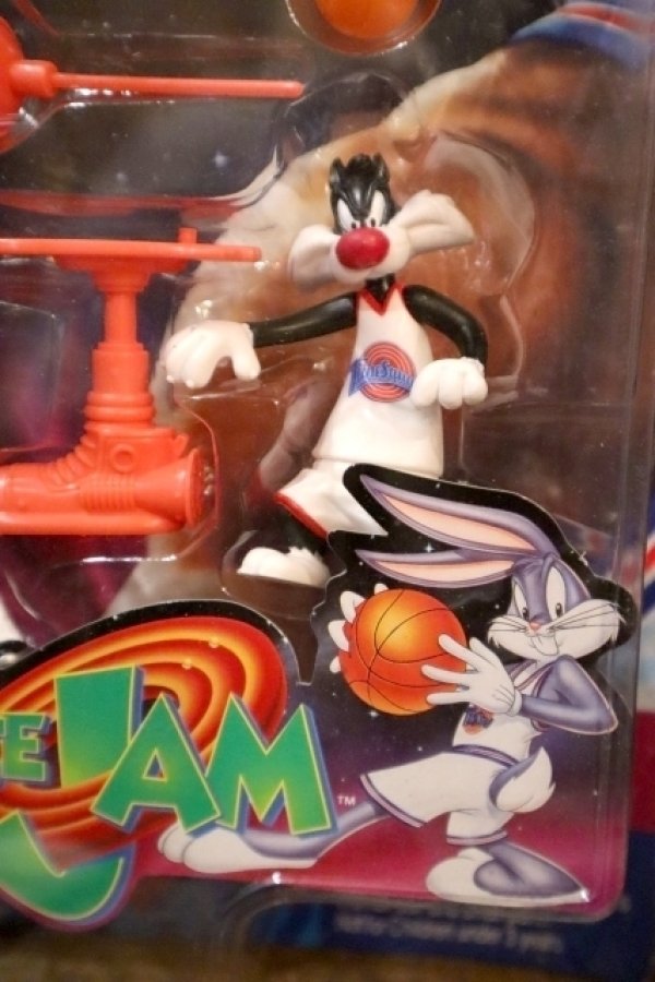 画像2: gt-250618-21 SPACE JAM / 1996 Michael Jordan & Sylvester