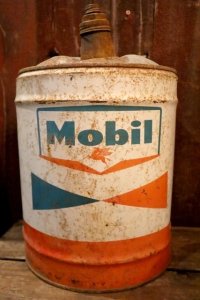 dp-250618-59 Mobil / 1960's 5 U.S. GALLONS CAN