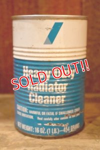 dp-250618-28 VALVOLINE Heavy Duty Radiator Cleaner Can