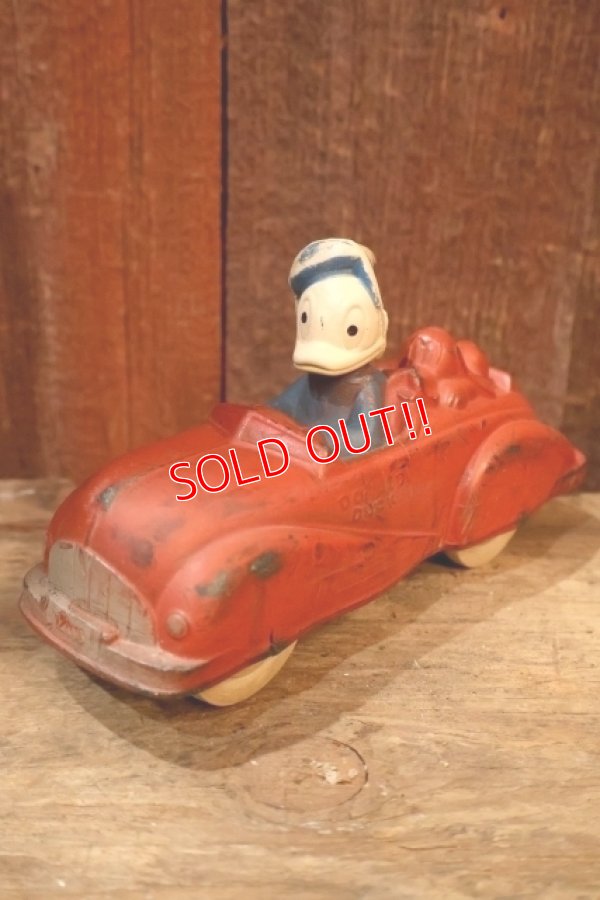 画像1: ct-250618-07 Donald Duck & Pluto / SUN RUBBER 1930's-1940's Car Toy