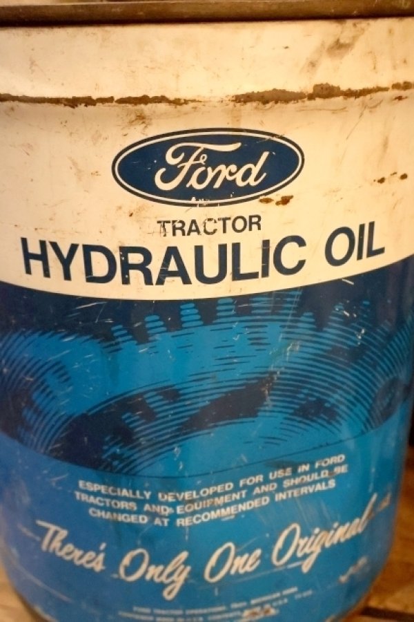 画像2: dp-250618-59  Ford TRACTOR HYDRAULICOIL / 1970's 5 U.S.GALLONS CAN